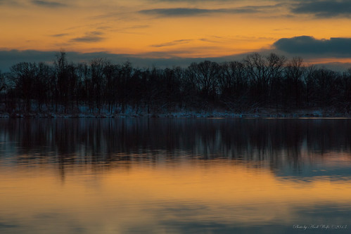 Sunrise at Pickerington Ponds by andiwolfe