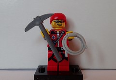LegoS11_Mountaineer