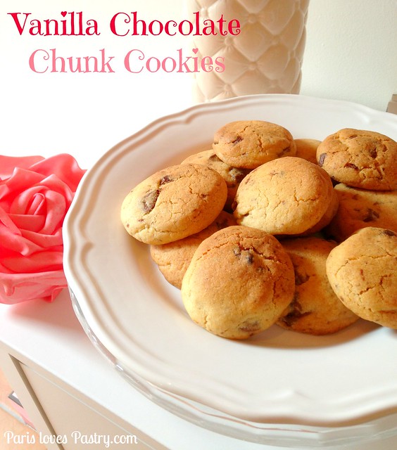 Vanilla - Chocolate Chunk Cookies