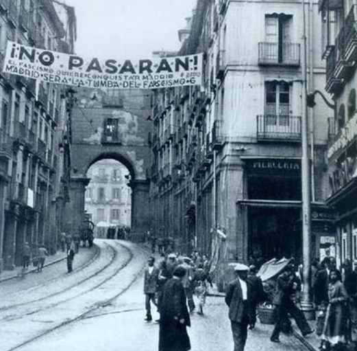 2. Madrid y la calle Toledo durante la guerra. Autor, Recuerdos de Pandora