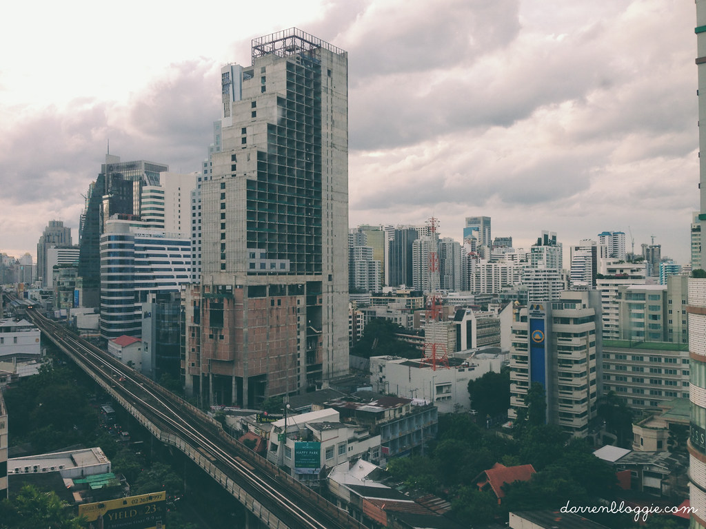A Short Trip to Bangkok Before A Brand New Start by darrenbloggie