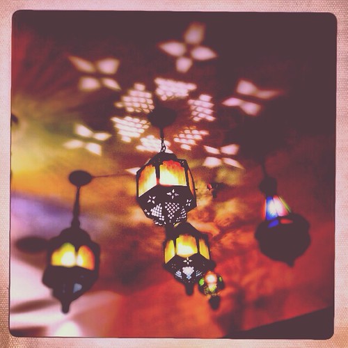 Lanterns (31/365) by elawgrrl