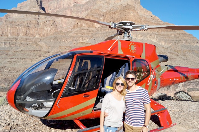 hellicopter in the grand canyon