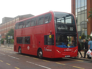 Stagecoach 10170 on Route 252, Romford