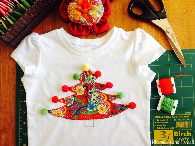  T-Shirt Tutorial --> Christmas Tree Appliqué In 10 Easy Steps