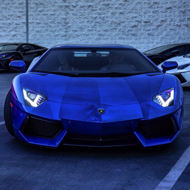 Royal blue Lamborghini Aventador! Who's in love? | Flickr ...