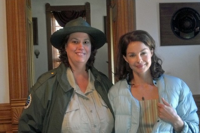 Park Manager Sharon Ewing and Ashley Judd during the filming of the movie Big Stone Gap.