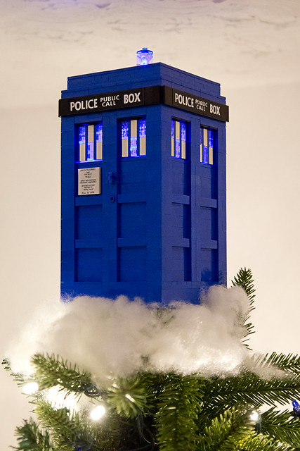 TARDIS Tree Topper 2013