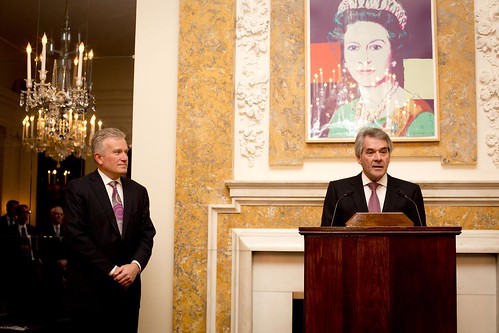 Ambassador Westmacott confers title of  Honorary CBE upon Duncan Niederauer by UKinUSA