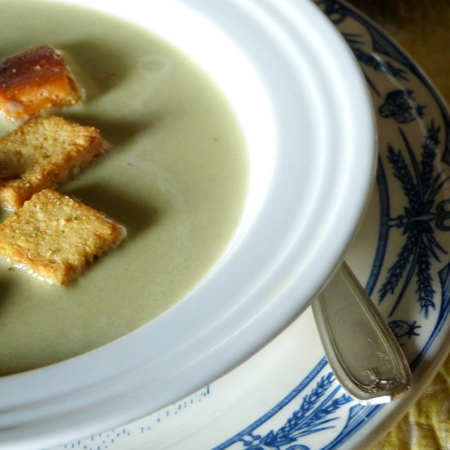 Artichoke Soup With Croûtons