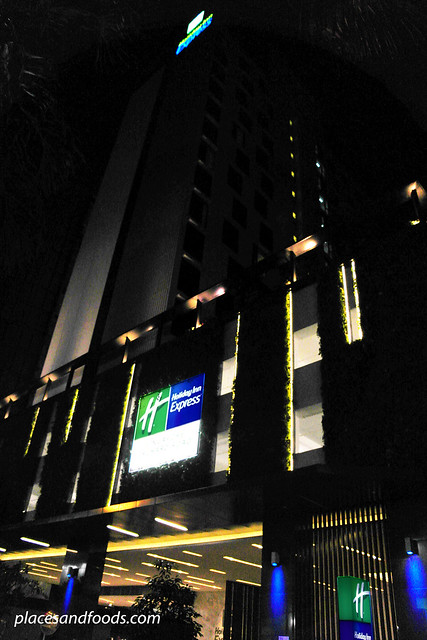 holiday inn express orchard road singapore