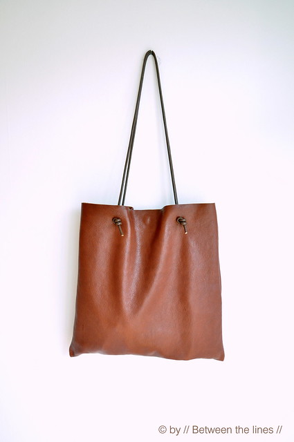 Simple leather bag tutorial