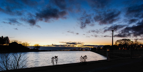 November late afternoon sky from Ontario Place - #329/365 by PJMixer