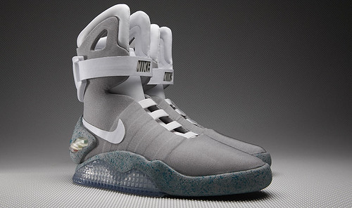 140217(4) - Nike設計師 Tinker Hatfield 宣布《回到未來》Power Laces 動力鞋帶將在2015年成真！ 2 FINAL