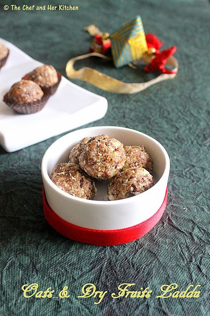 oats and dry fruits ladoo