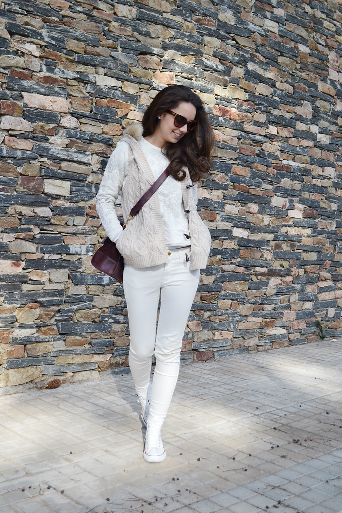 Total neutral outfit