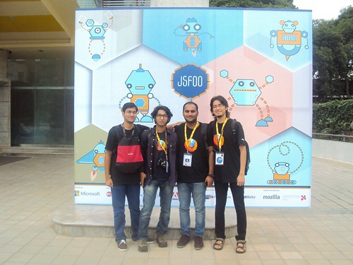 Day 2 at JSFoo 2013, Bangalore, with Mozilla