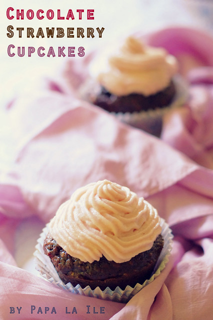 Chocolate strawberry cupcakes (7)