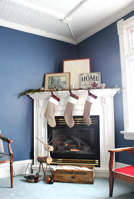 cottage christmas fireplace mantle