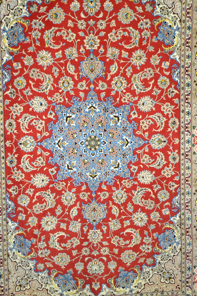 Isfahan Master Piece Silk Persian Area Rug 5x8