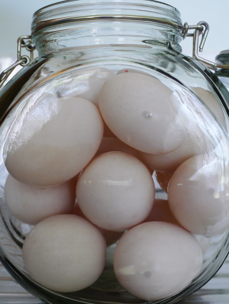 How to make khai ped kem - preserved salted duck eggs #4