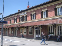  Bahnhöfe - Stations - Stazioni