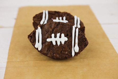 Football Brownie Bites-4.jpg