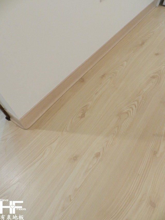 Egger德國超耐磨地板 EM3201洗白松木 egger木地板 (7)