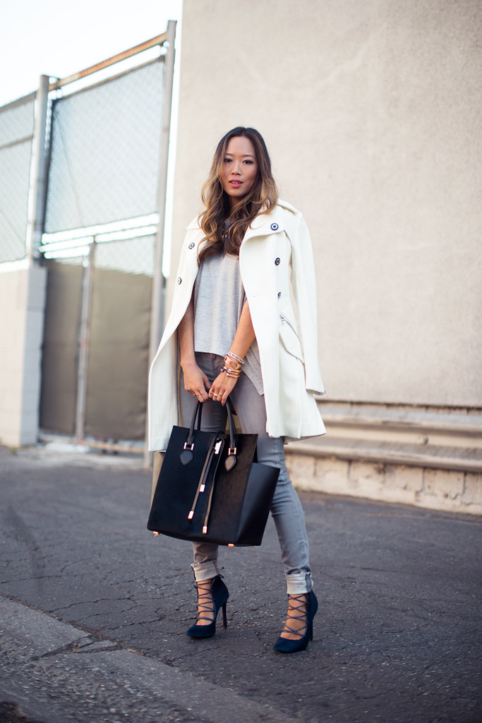 song-of-style-grey-outfit-white-coat
