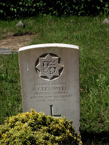 Hothfield Church war grave