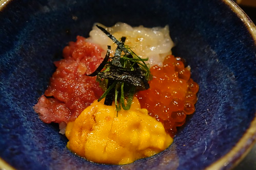 Kaisen Chirashi Don with Toyama Shiro Ebi (White Shrimps), Hokkaido Uni (Sea Urchin), Hokkaido Hotate (Scallops) & Kagoshima Maguro (Tuna). IKYU.