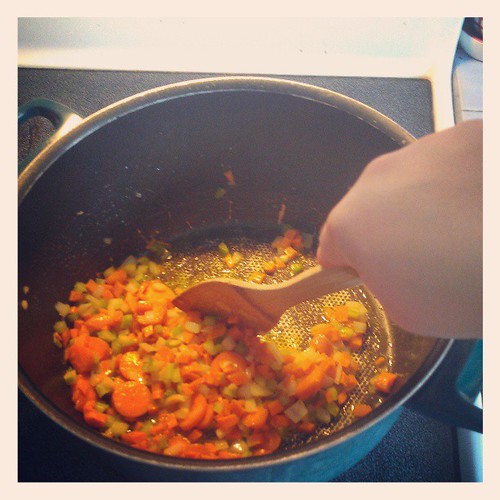 265_365 Making chicken noodle soup cause I have a house full of sickies (me too) #7days #7days2