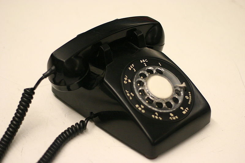800px-Rotaryphone2