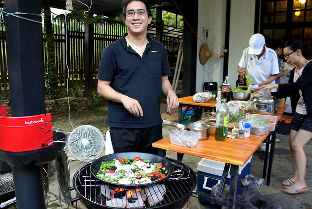 BBQ Addicts New Year's Eve party - grill master Lance