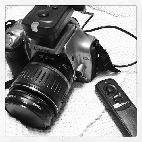 Sweeeet remote control for my DSLR arrived today. Now I can tackle the backlog of garments I have to photograph!