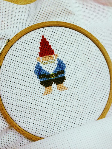 Gnome! by taitaiknits