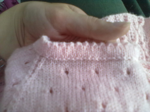 tricotando fora de foco