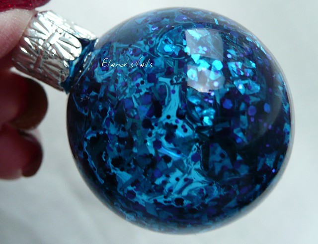 nail varnish baubles freak out 2