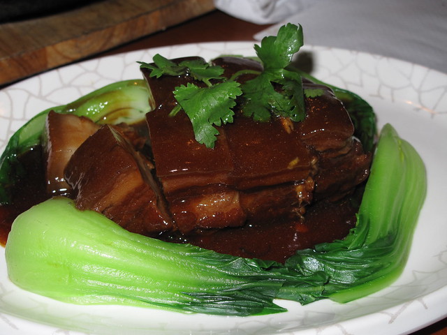Slowly braised pork belly with spiced soy sauce - æ±å¡è‚‰