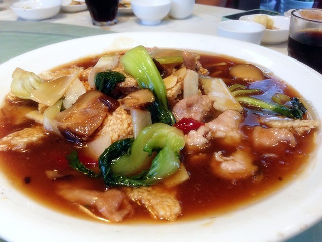 Wei Tian Restaurant at Kuan Zhai Xiang Zi-011
