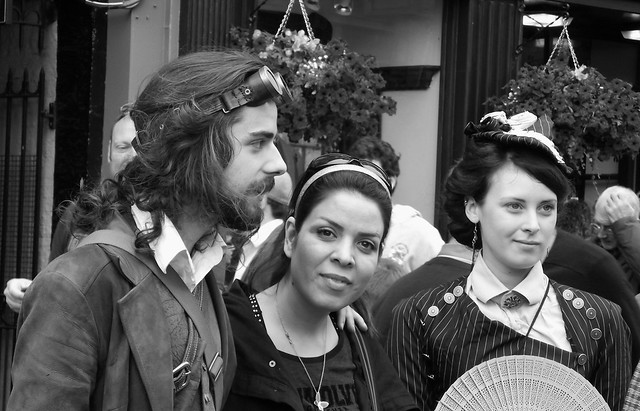 performers on the Mile 0127