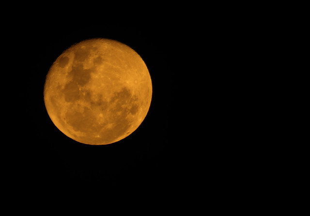 Orange Moon Over Sydney Caused By Bushfire Smoke Particles