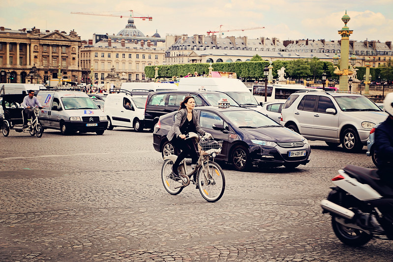 Bicyclist at the Place de la Concorde