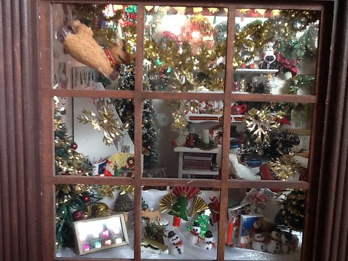 Sue Christmas Shop 2