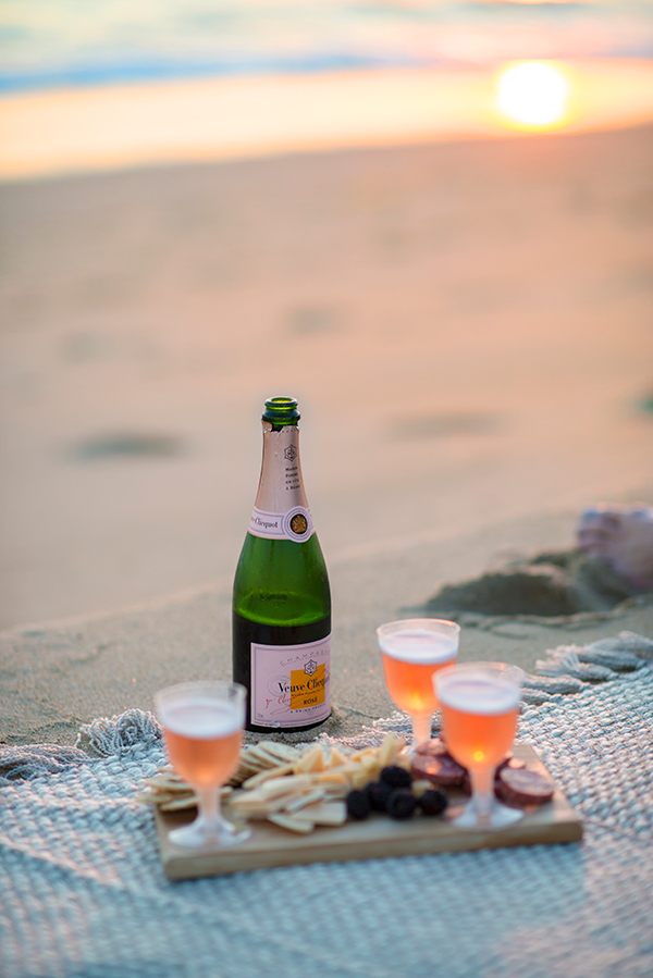 eatsleepwear, beach, happy-hour, california, champagne, veuve-clicquot