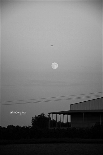 Lluna en el terme by ADRIANGV2009