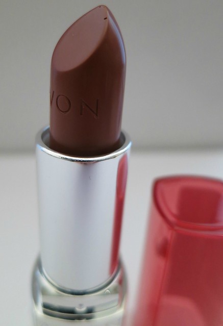 Avon-New-Ultra-Colour-Absolute-Lipstick-Coffee-Creme