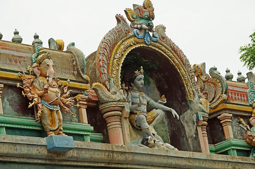 Temple Roof Figures