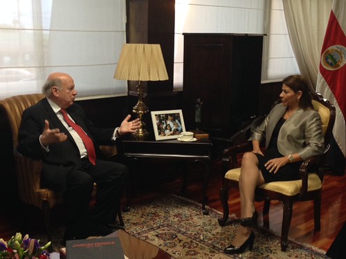 Secretario General de la OEA se reúne con la Presidenta de Costa Rica