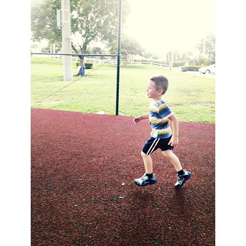 Z playing tag at the park. #pictapgo_app #kids